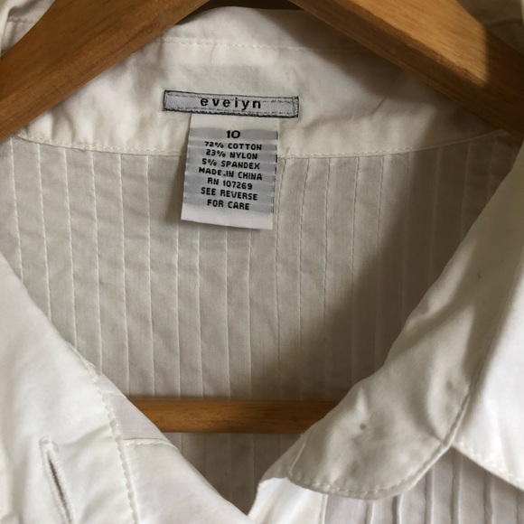 Evelyn White Pleated Bell Sleeve Button Down Shirt - Picture 3 of 8